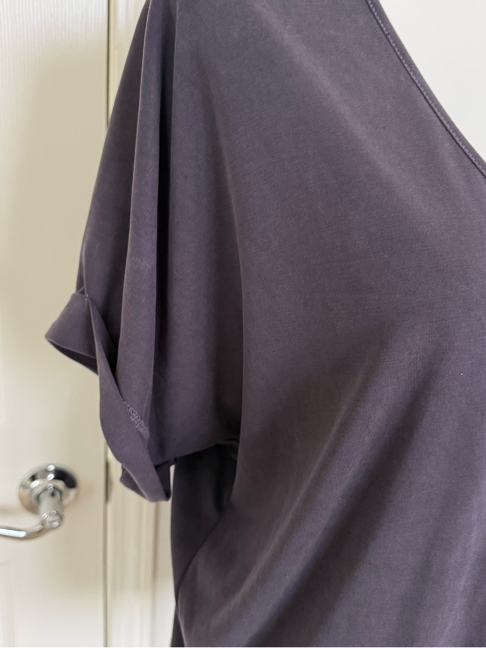 Alya Deep V-Neck Short Sleeve Top in Black - Picture 4 of 4